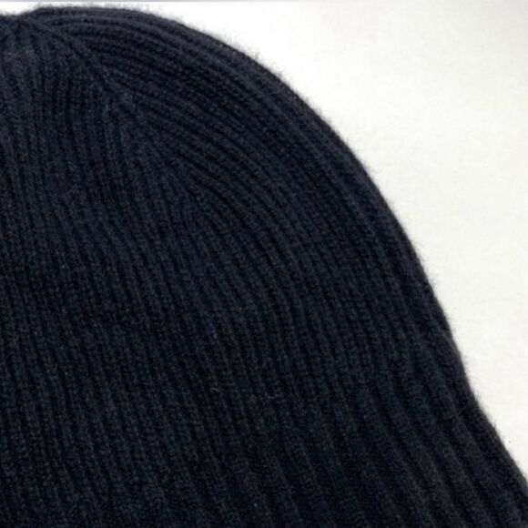 NORDSTROM 100% Cashmere NWT Black Knit Beanie Hat - Picture 5 of 5